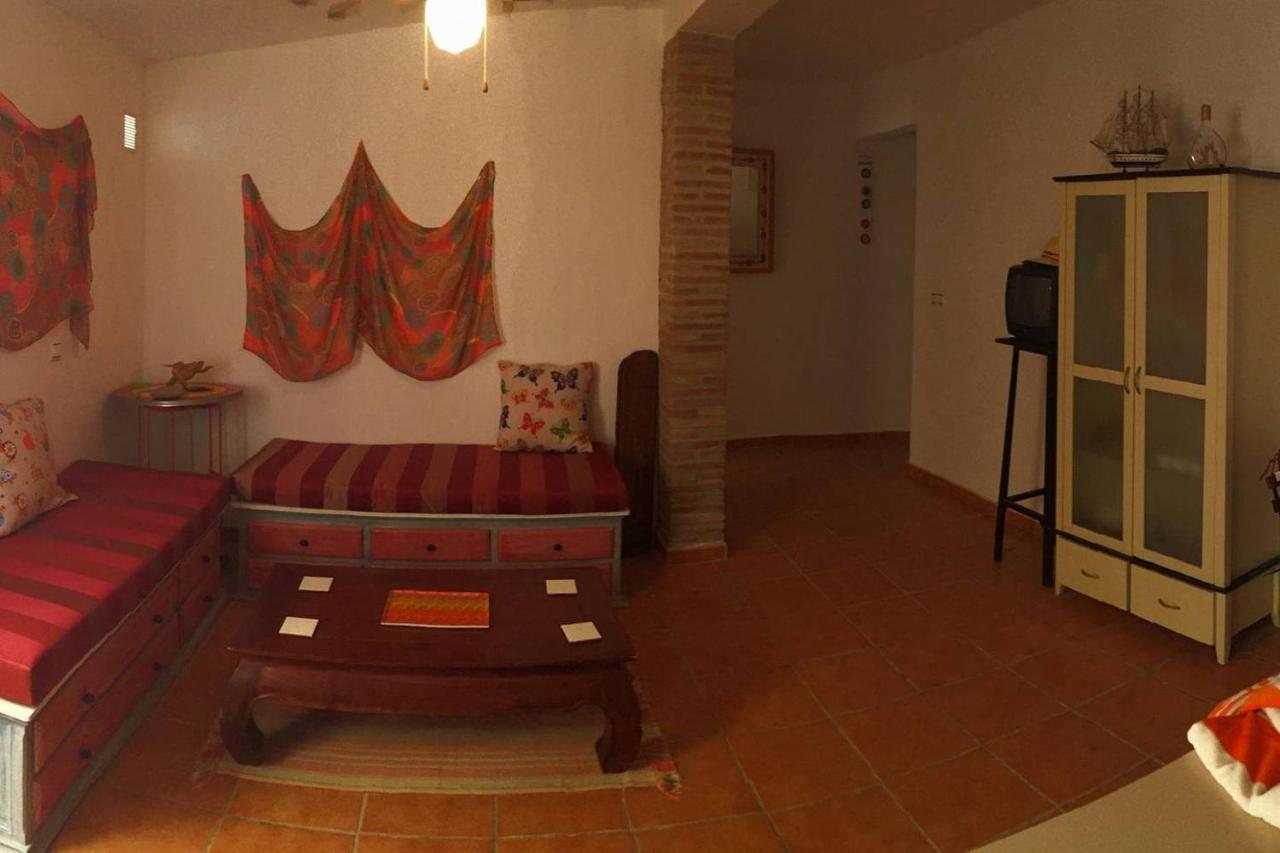 Almayate Hippie Shack Extérieur photo